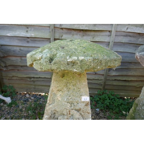 550 - Large antique Cotswold stone staddle stone