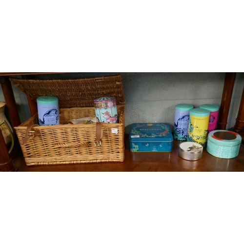 131 - Collection of Fortnum & Mason to include hamper and tins