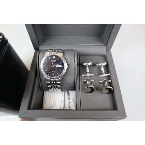 165 - Collection of watches, pocket watches and jewellery