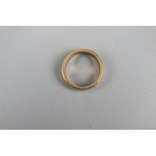 17 - Gold wedding band - Size N approx 5.8g