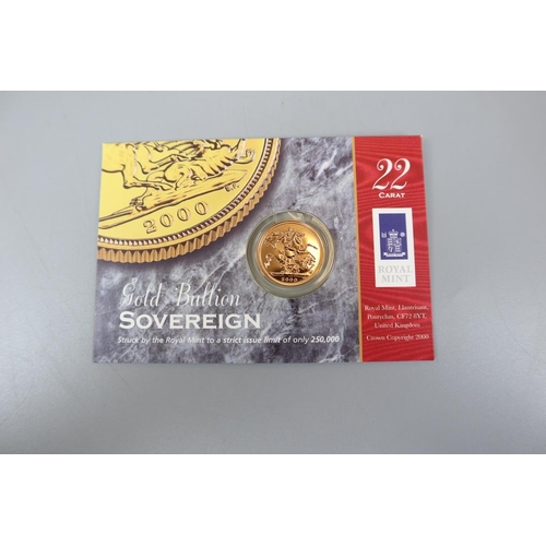 171 - Gold sovereign dated 2000