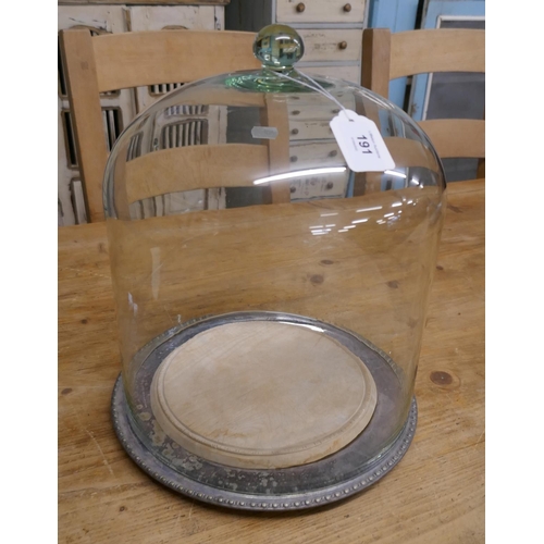 191 - Cheese dish with glass dome cover - Approx H: 33cm