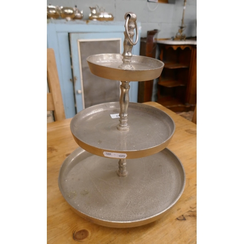 192 - 3 tier cake stand