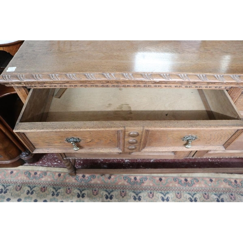 210 - Well carved oak barley-twist mirror back sideboard - Approx W: 156cm D: 57cm H: 186cm