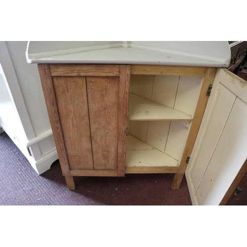 238 - Antique pine corner wash stand