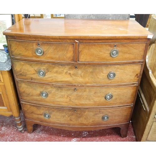 262 - Victorian bow front mahogany chest of drawers - Approx W: 102cm D: 51cm H: 105cm