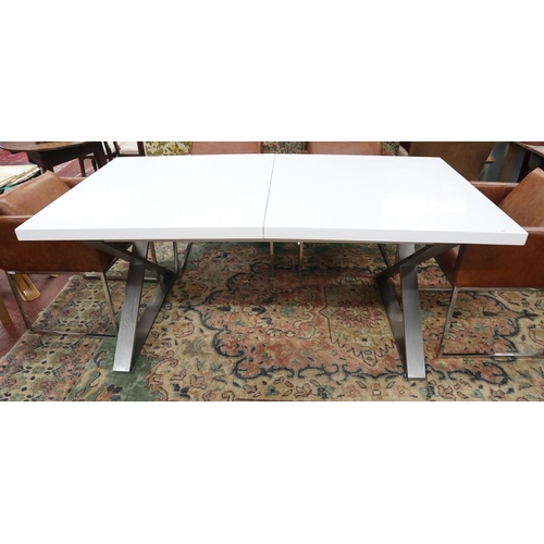 267 - Contemporary dining table - Approx L: 180cm W: 100cm H: 74cm