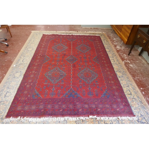 274 - Large red patterned rug - Approx size: 312cm x 203cm