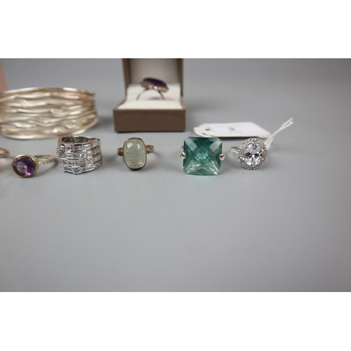 3 - Collection of mostly silver jewellery