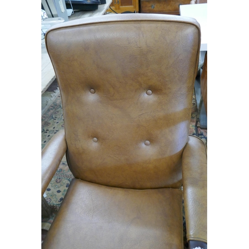 322 - Parker Knoll armchair