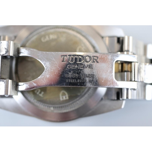 53 - Tudor Geneve gents wristwatch serial - J753734 in box with paperwork