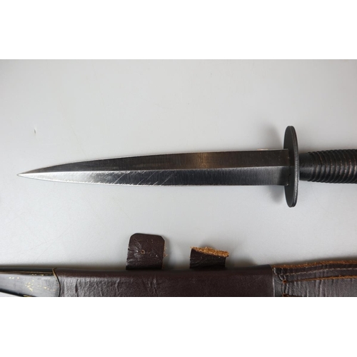 62 - Dagger in sheath