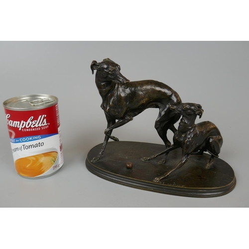 85 - Bronze greyhound statue - Approx H: 16cm