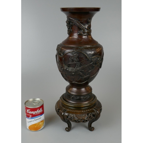 95 - Large bronze vase on carved wooded base - Approx H: 42cm