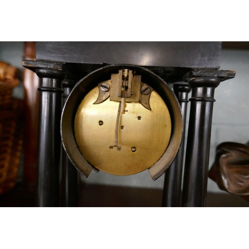 124 - Mantel clock