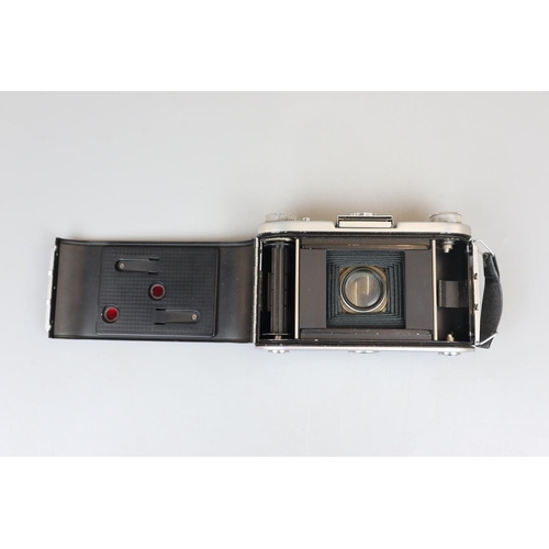 133 - Ensign Selfix 820 camera