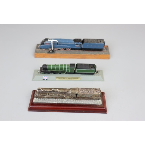 153 - Collection of trains