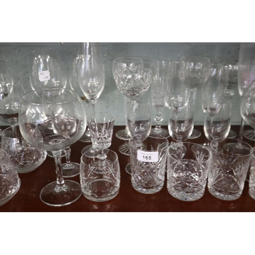 165 - Collection of glass