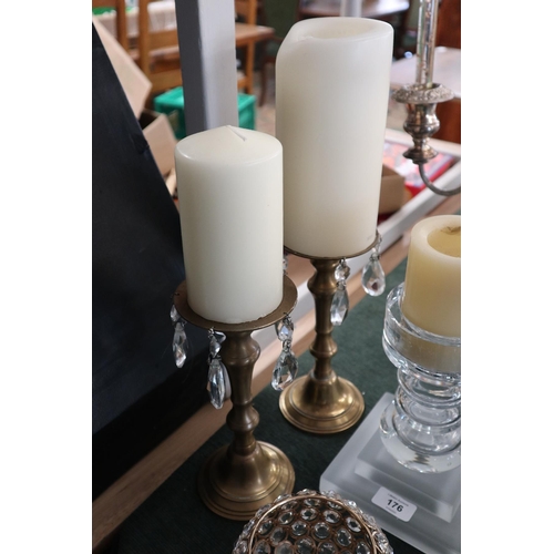 176 - Large collection of candlesticks