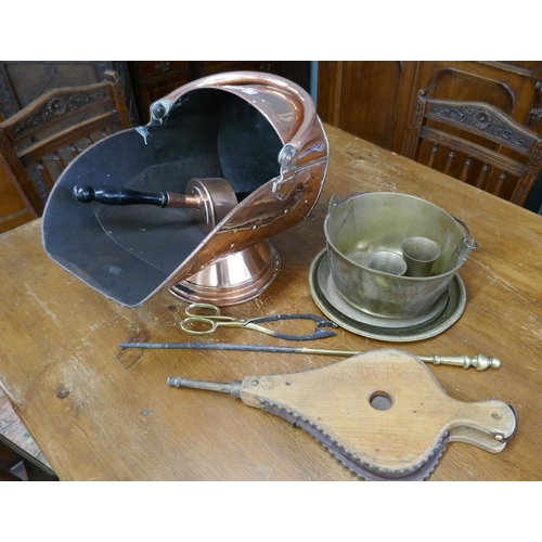 339 - Coal scuttle, bellows etc