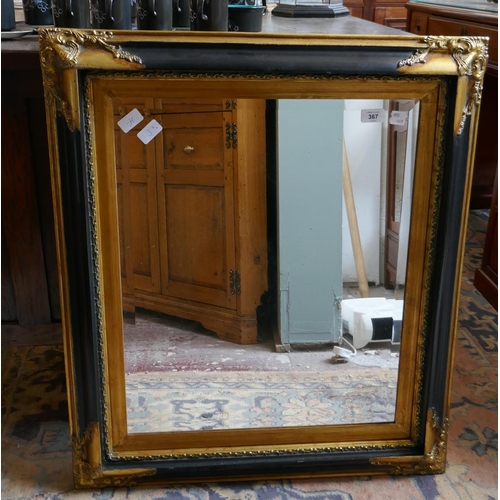 367 - Bevelled glass mirror in gilt frame