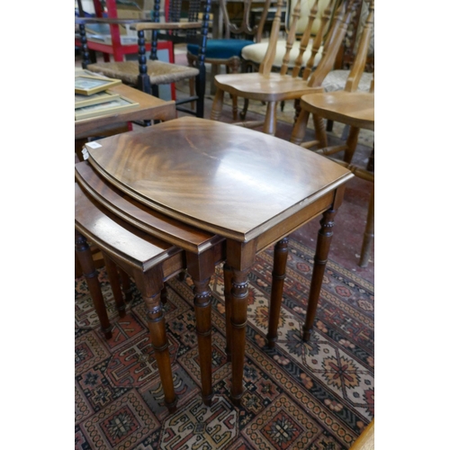 381 - Mahogany nest of 3 tables made by Rackstraw