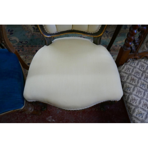 390 - French button back chair