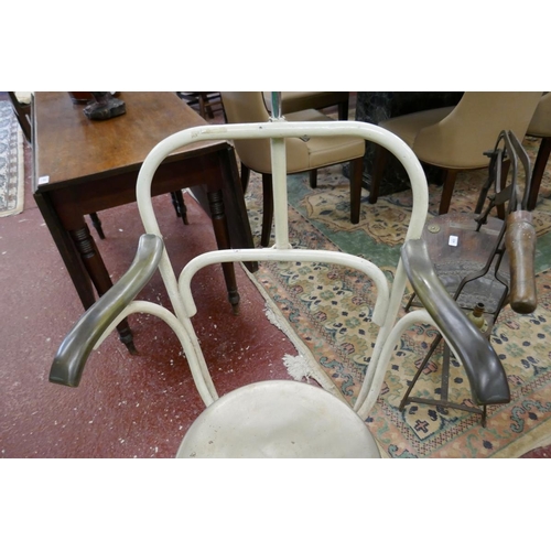 395 - Vintage dentist’s chair