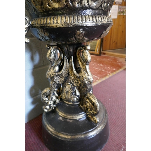 404 - Pair of cast pedestal planters - Approx height: 102cm