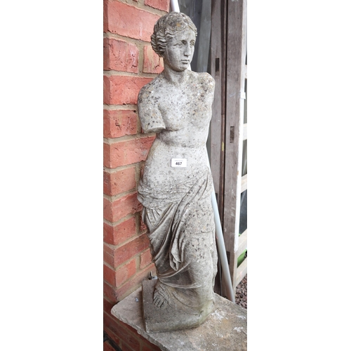 467 - Stone statue of nude - Approx height: 86cm