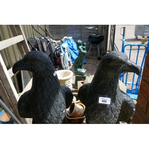 468 - Pair of eagle statues - Approx height: 61cm