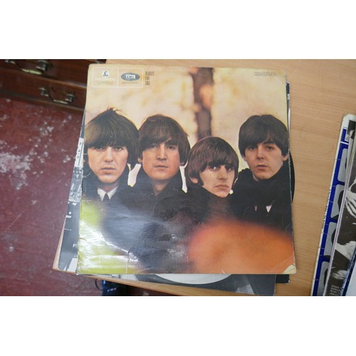 273 - Collection of records to include Beatles albums