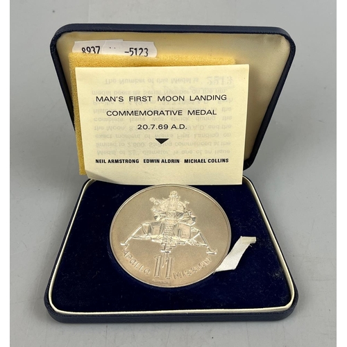 119 - Hallmarked silver medal - Man’s First Moon Landing - approx 72g