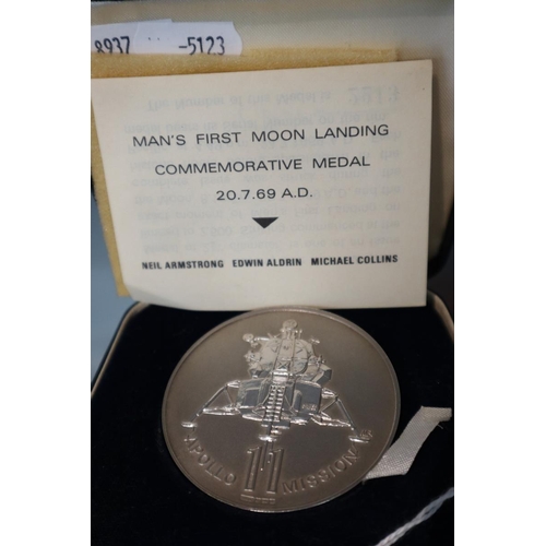 119 - Hallmarked silver medal - Man’s First Moon Landing - approx 72g