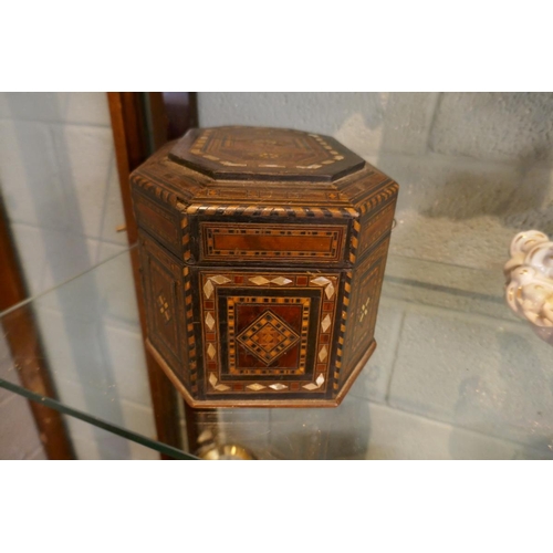 138 - Antique inlaid mother-of pearl casket with key - Approx: W: 30cm D: 20cm H: 17cm