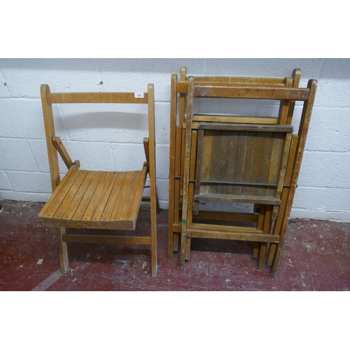 331 - Set of 4 folding chairs