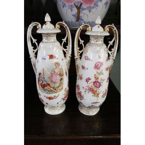 356 - Pair of lidded urns - Approx. height: 39cm