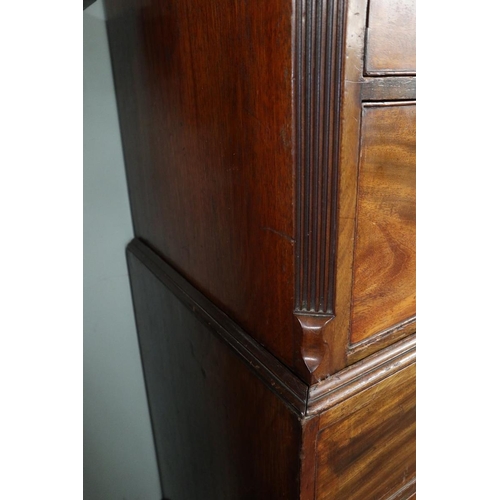 357 - Fine Georgian mahogany chest on chest - Approx: W: 117cm D: 56cm H: 191cm