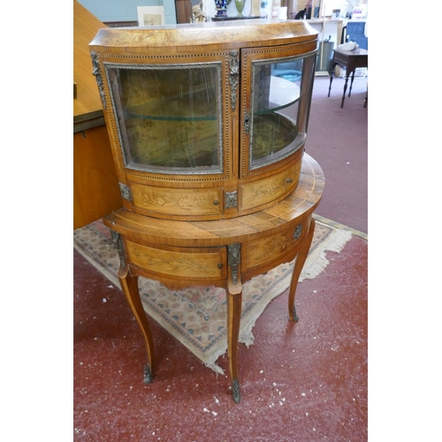 361 - Fine French inlaid & ormolu mounted cabinet - Approx: W: 79cm D: 41cm H: 117cm