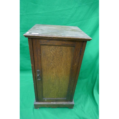 369 - Oak pot cupboard