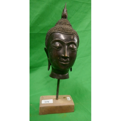 370 - Bronze Buddha mounted on wooden base - Approx. height: 40cm