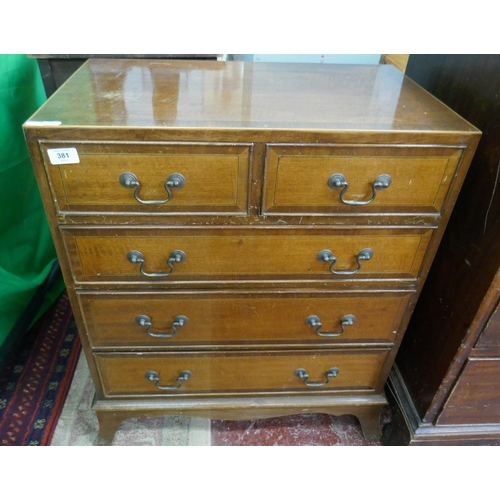 381 - Small mahogany chest of drawers - Approx: W: 61cm D: 38cm H: 74cm