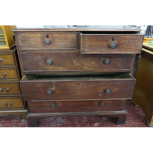 383 - Antique mahogany chest of drawers - Approx: W: 94cm D: 51cm H: 92cm