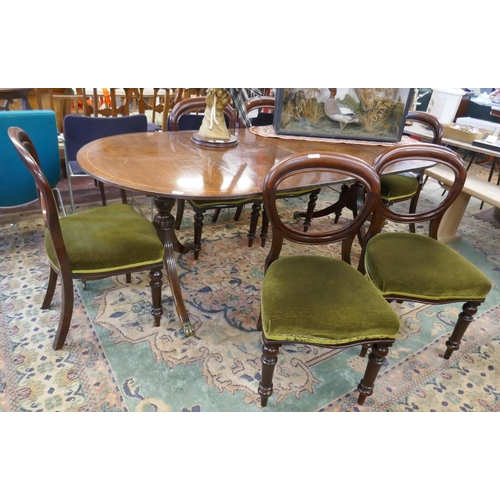 394 - Regency style extending dining table together with 6 balloon back chairs - Approx table size: L: 210... 