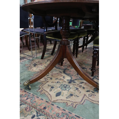 394 - Regency style extending dining table together with 6 balloon back chairs - Approx table size: L: 210... 