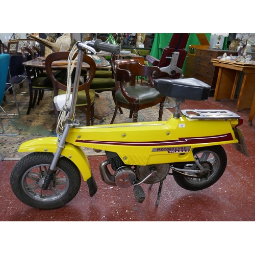 396 - 1975 Mobylette 49cc moped Motobecane mobyx, Tax and MOT exempt in good working order - with V5