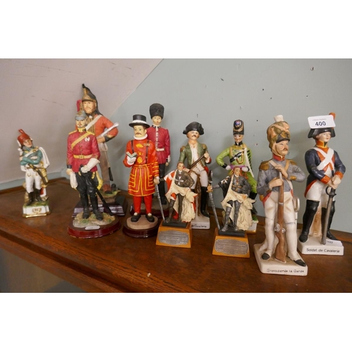 400 - Collection of soldier figures