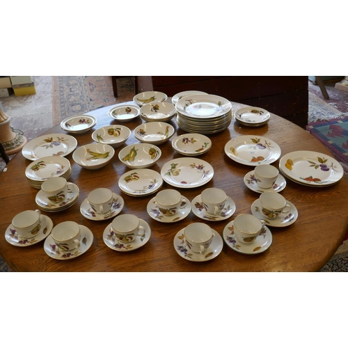 411 - Collection of Royal Worcester Evesham pattern