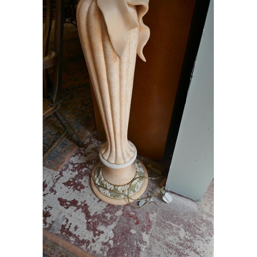 414 - Large ceramic floor standing lamp A/F - Approx. height: 141cm