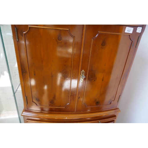 422 - Yew wood drinks cabinet - Approx: W: 62cm D: 43cm H: 130cm